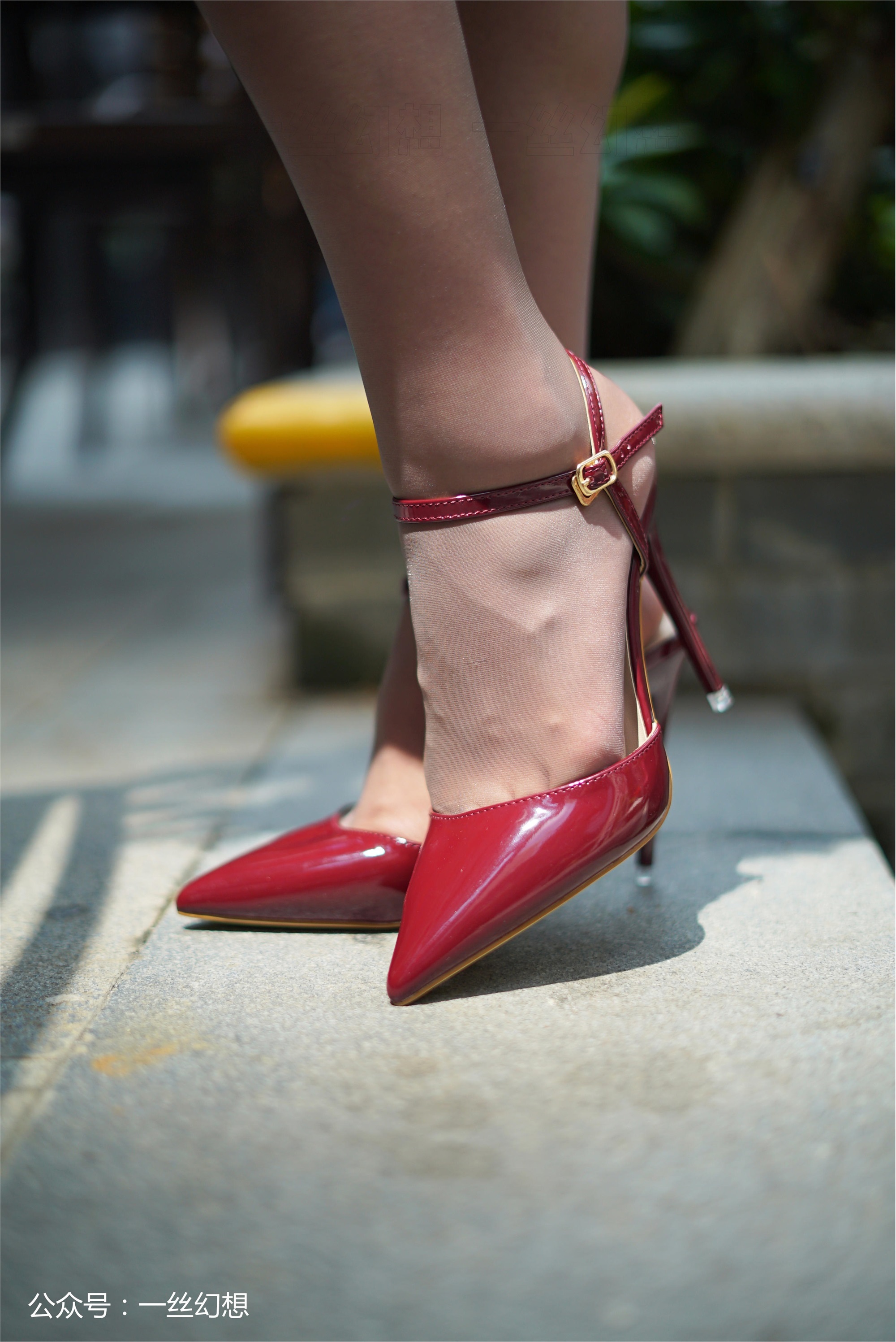 高丝女子图鉴 袜小喵×一丝幻想 NZ037 格格